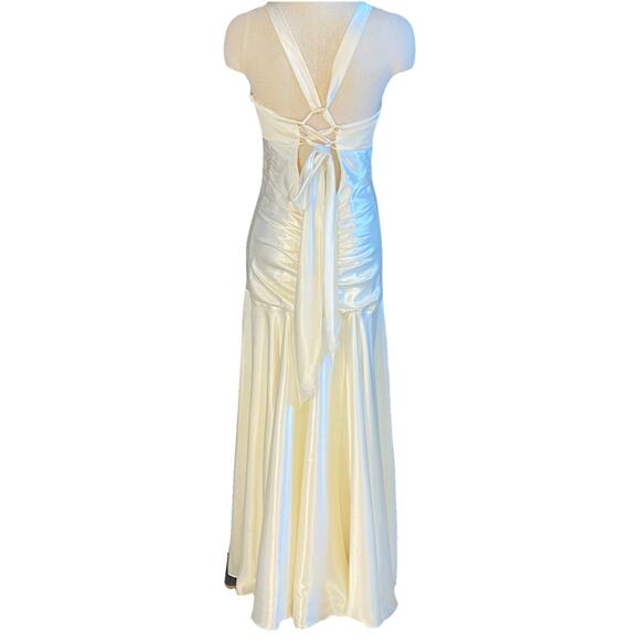 ✨ Jessica McClintock Ivory Satin Gown 💎 Prom / Formal Junior 7 NWT - Picture 2 of 16